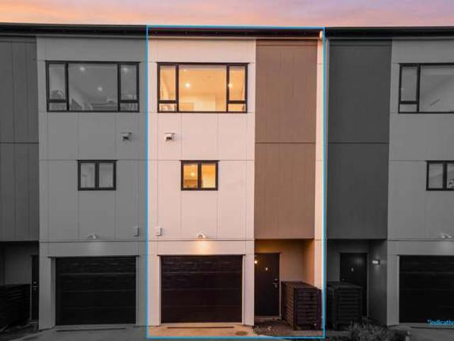 Townhouse for sale in Point England, Maungakiekie-Tāmaki