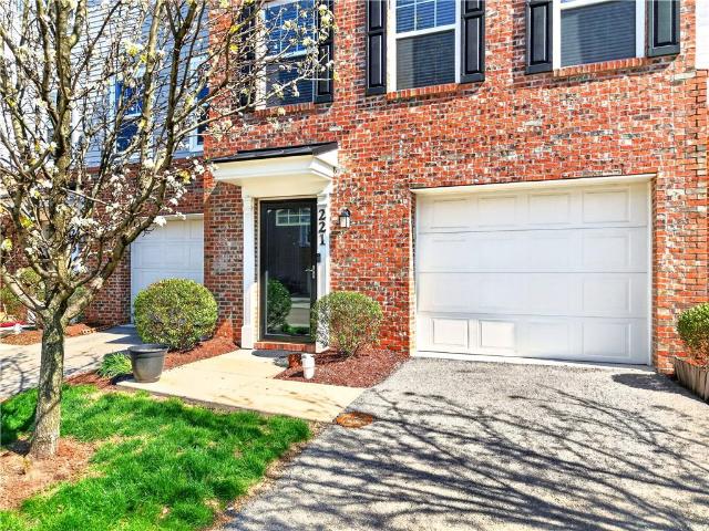 Property for sale in Bradfordwoods, Pennsylvania
