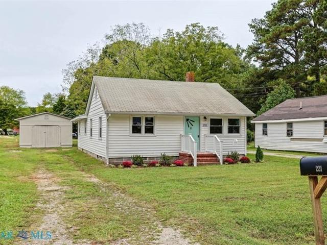 House for sale in Yorktown, York County