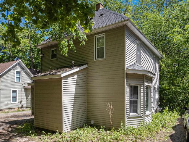 House for sale in Kalamazoo House for sale in Kalamazoo