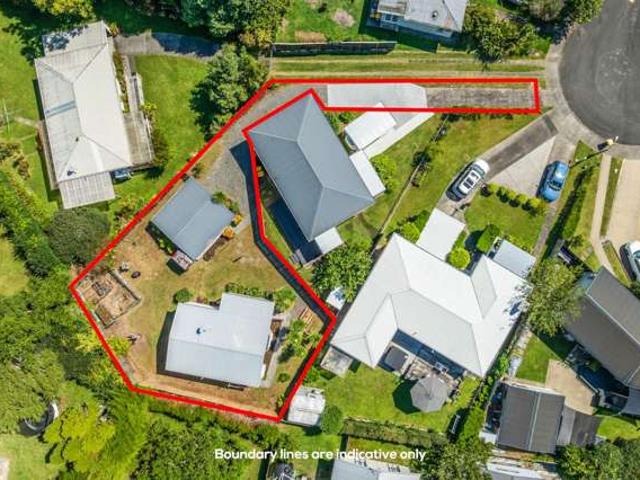 House for sale in Wairau Valley