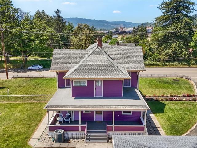 House for sale in Riddle