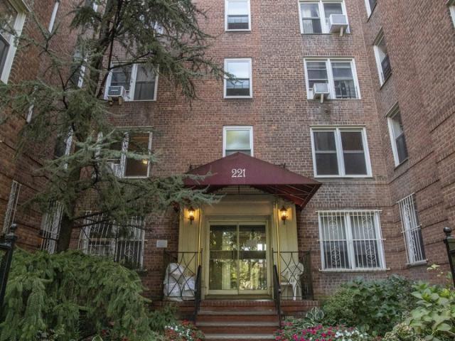 Property for sale in Arverne, New York