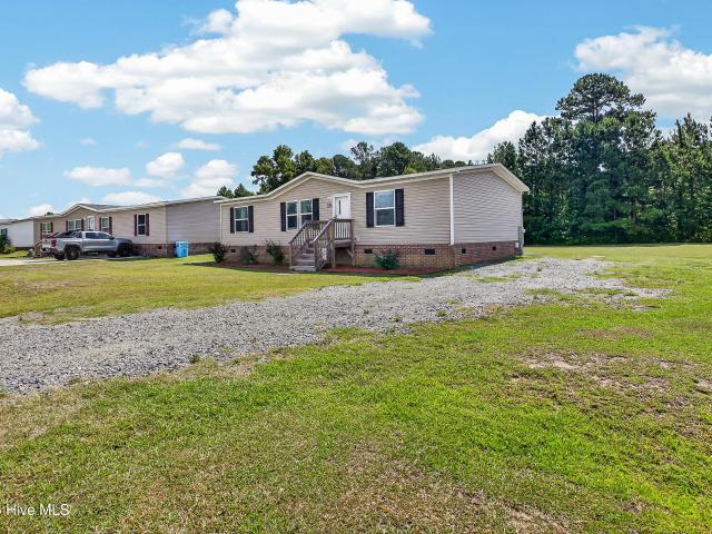 House for sale in Beulaville, North Carolina