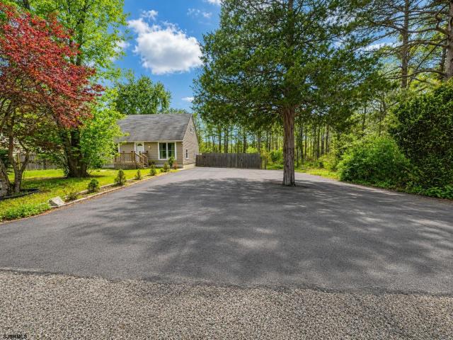 House for sale in Milmay, New Jersey