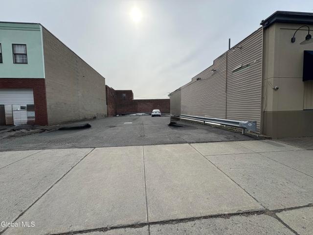 Commercial for sale in Albany, New York