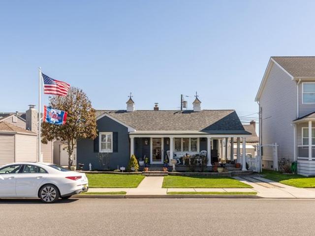 House for sale in Margate City, New Jersey