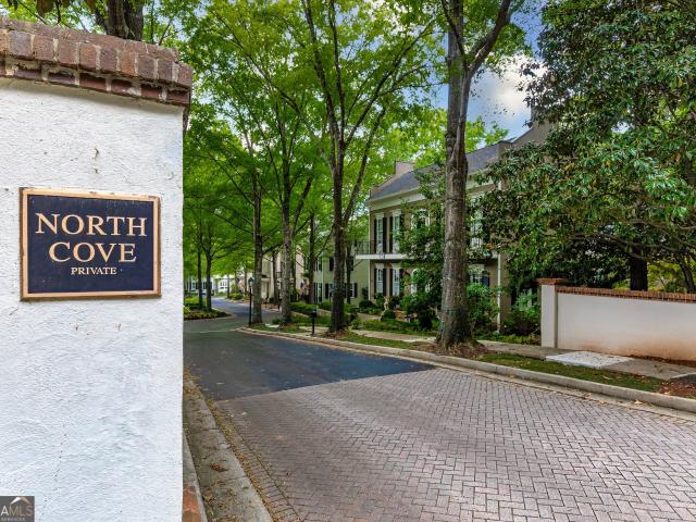 Land for sale in Peachtree City, Georgia