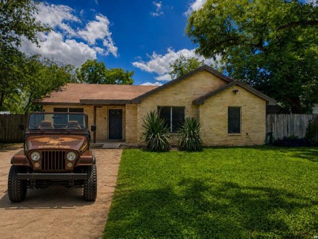 House for sale in Uvalde, Texas