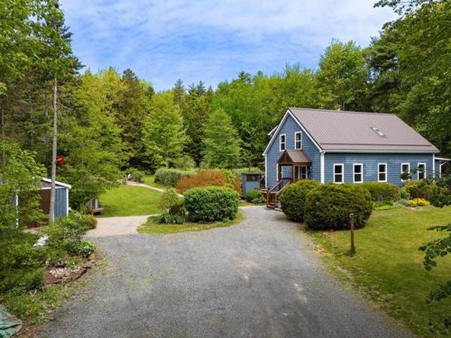House for sale in Pine Grove, Nova Scotia