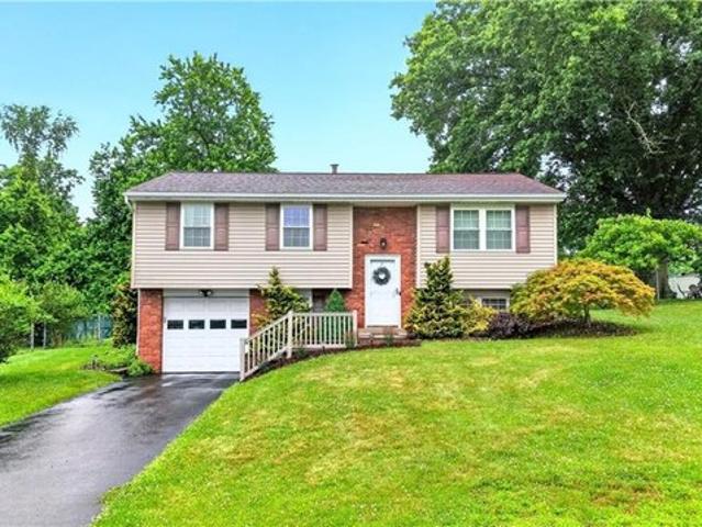 House for sale in Greensburg, Pennsylvania