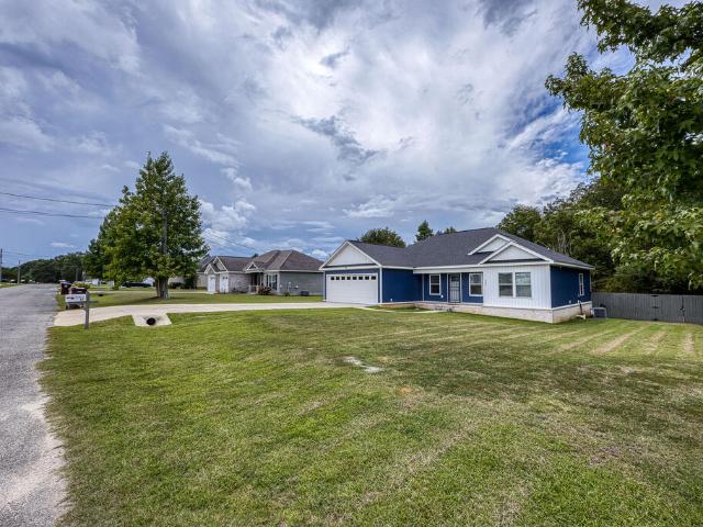 House for sale in Slocomb, Geneva County