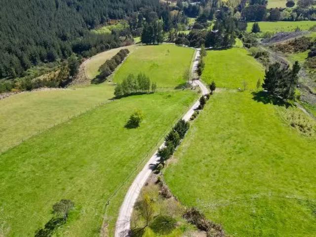 House for sale in Otakou