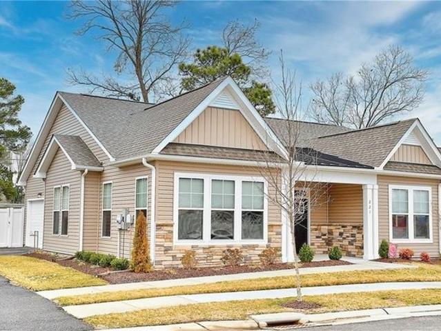 Townhouse for sale in Virginia