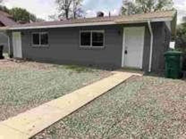 House for rent in Aztec