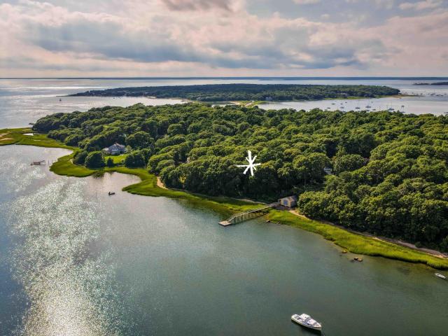 Land for sale in Cataumet, Massachusetts