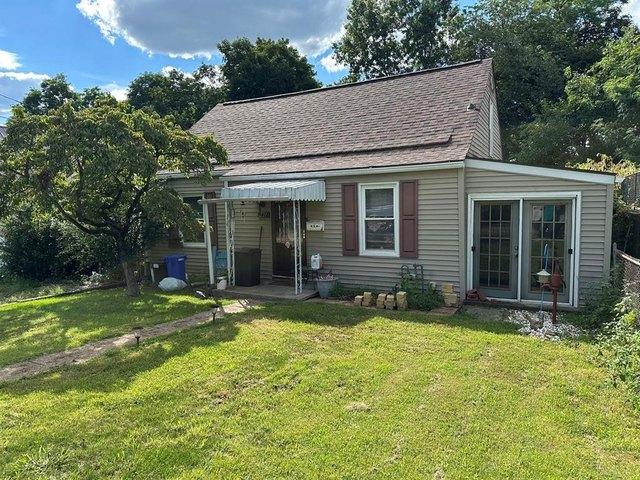 House for sale in New Kensington, Pennsylvania