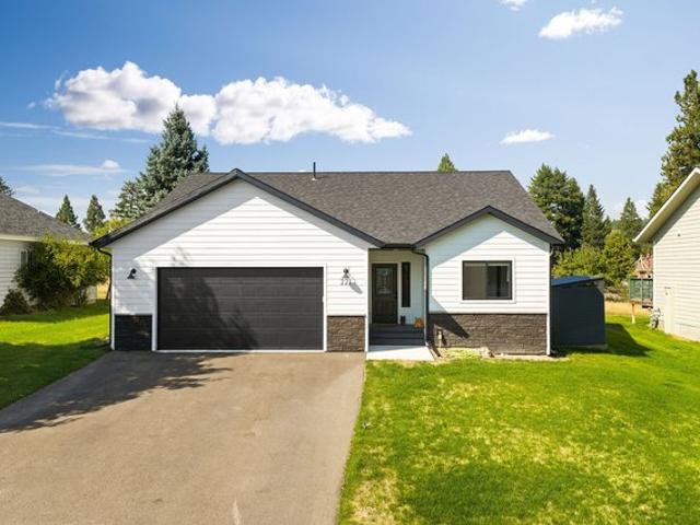 House for sale in Bigfork, Montana