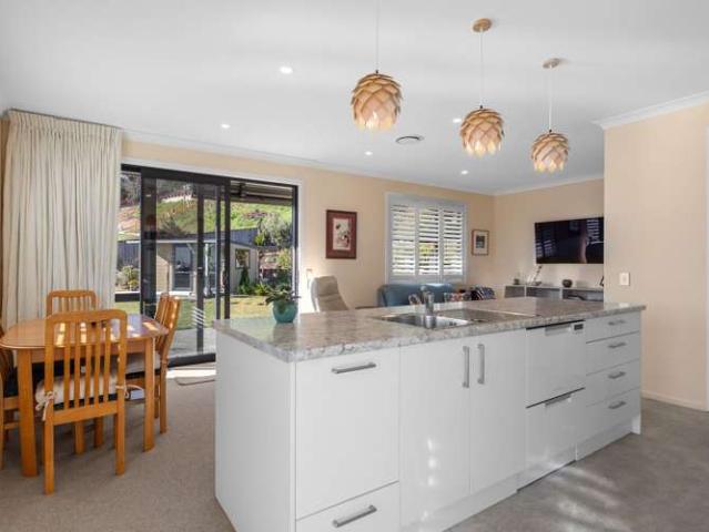 House for sale in Cable Bay, Nelson Bays