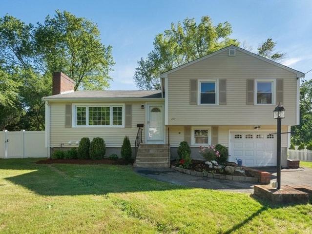 House for sale in Piety Corner, Waltham