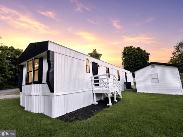 House for sale in Falling Waters, West Virginia