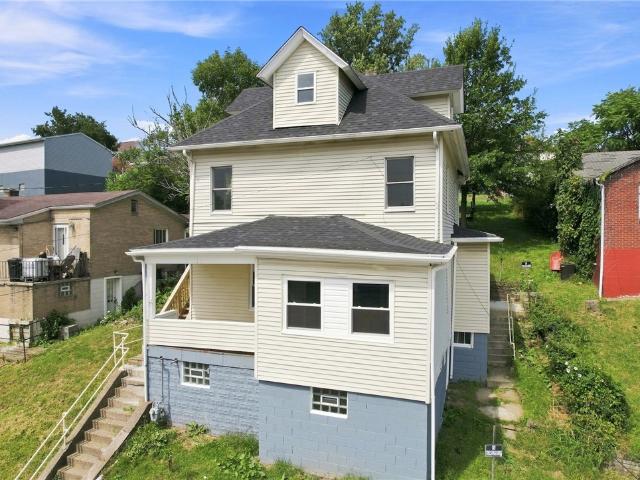 House for sale in Canonsburg, Pennsylvania