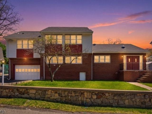 House for sale in Glasser, New Jersey