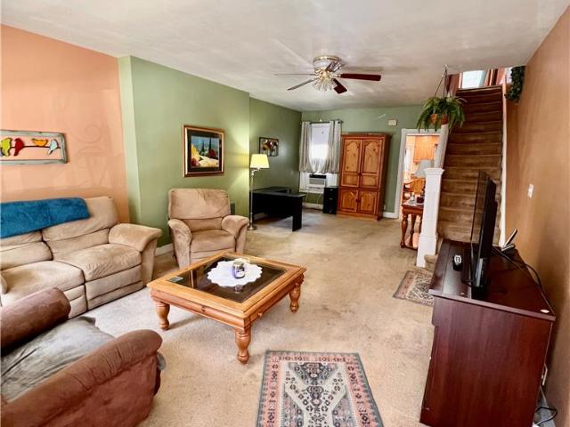 Townhouse for sale in Lehigh, Pennsylvania