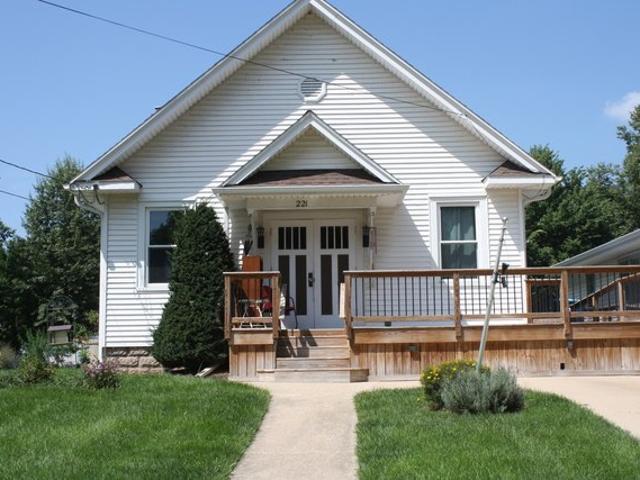 House for sale in Dixon, Illinois