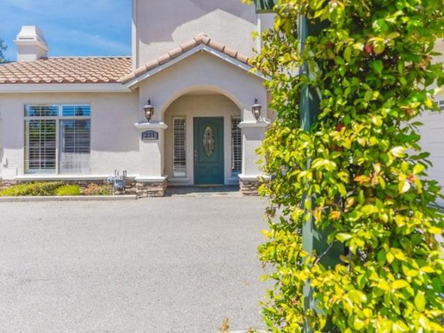 Townhouse for sale in Campbell, California