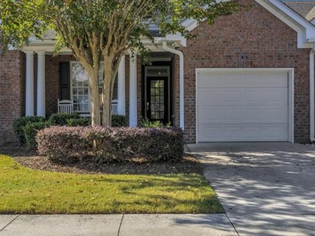 Townhouse for sale in Leland, North Carolina