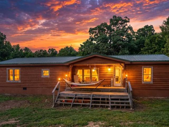 House for sale in Mammoth Spring, Fulton County