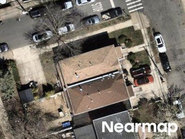 House for sale in Queens, Arverne