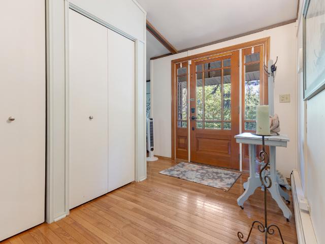 House for sale in Mchenry, Illinois