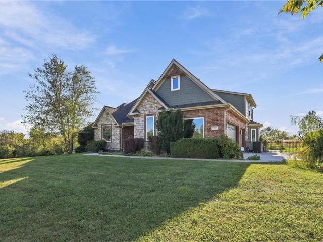 House for sale in Rodgers Acres, Basehor
