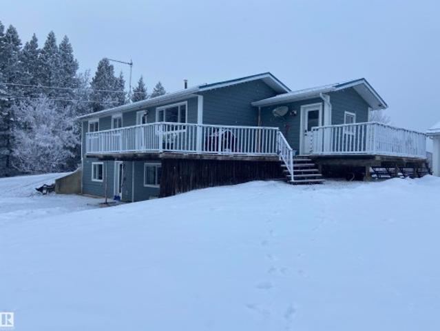House for sale in Alberta