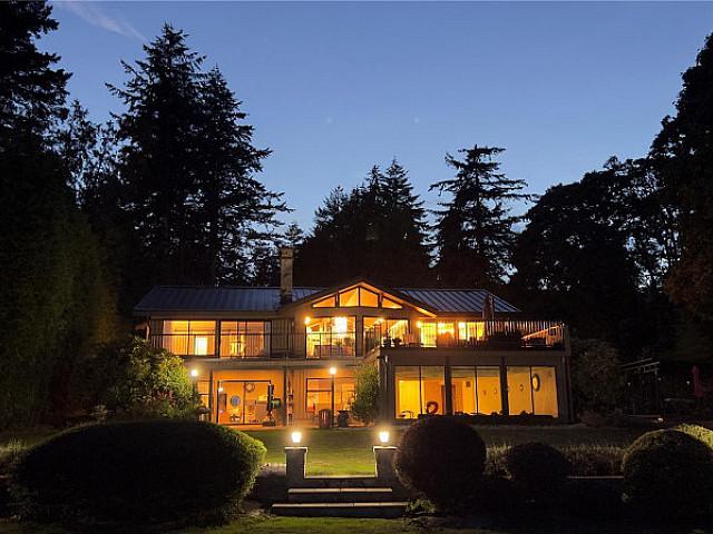 House for sale in Saanich, British Columbia