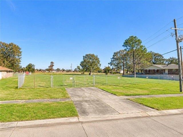 Land for sale in Harvey, Jefferson Parish