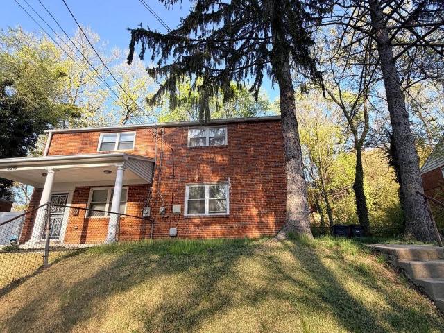 Townhouse for sale in Suitland, Maryland