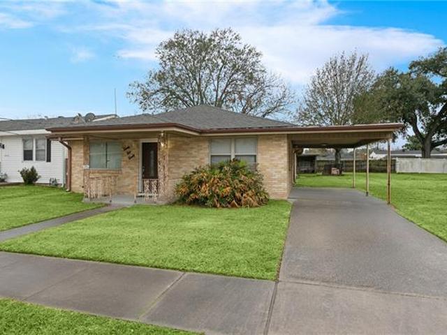 House for sale in Chalmette, Louisiana