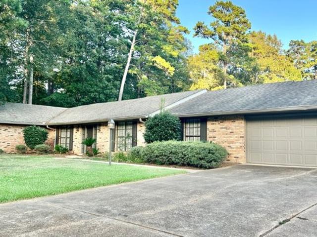 House for sale in Many, Louisiana