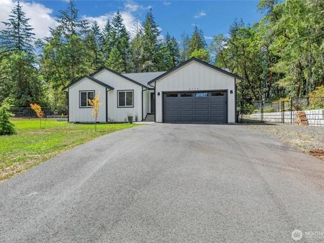 House for sale in Lakebay, Washington