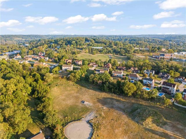Farm for sale in South Park, Pennsylvania
