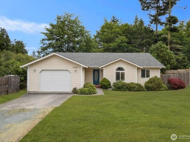 House for sale in Oak Harbor, Washington