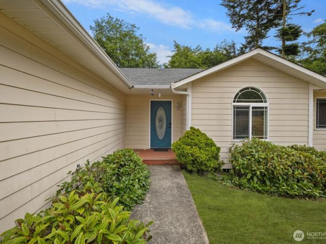 House for sale in Oak Harbor, Washington