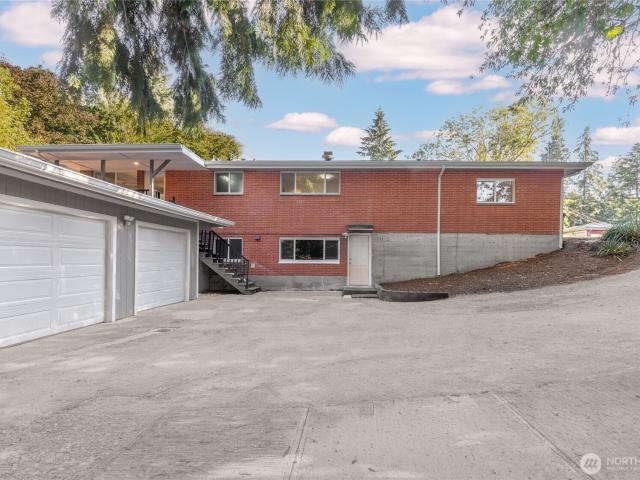 House for sale in Kent, Washington