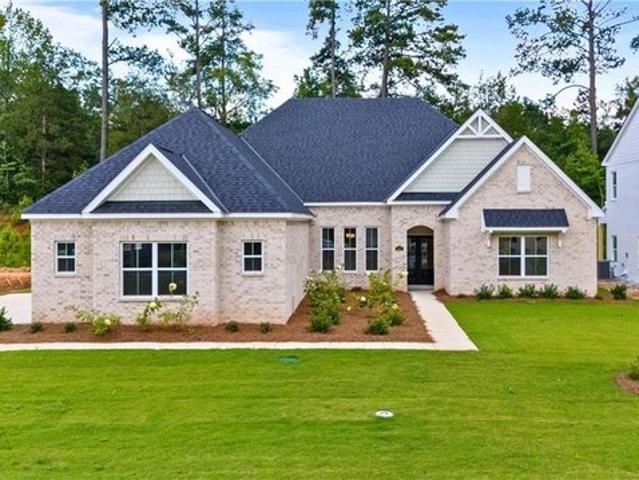 House for sale in Opelika, Alabama