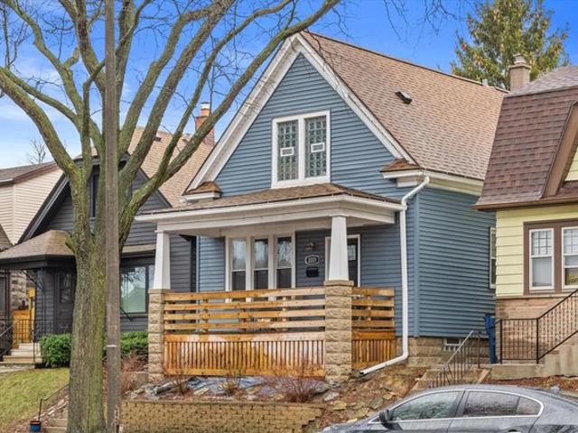 House for sale in Bay View, Milwaukee