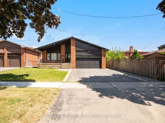 House for sale in Mississauga, Ontario