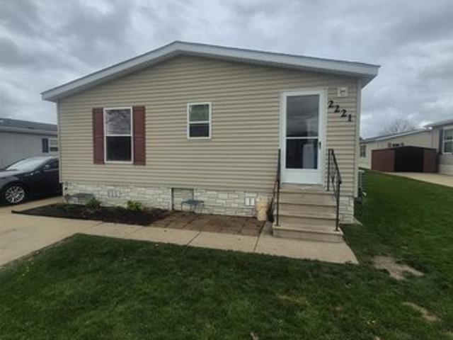 House for sale in Belvidere, Boone County